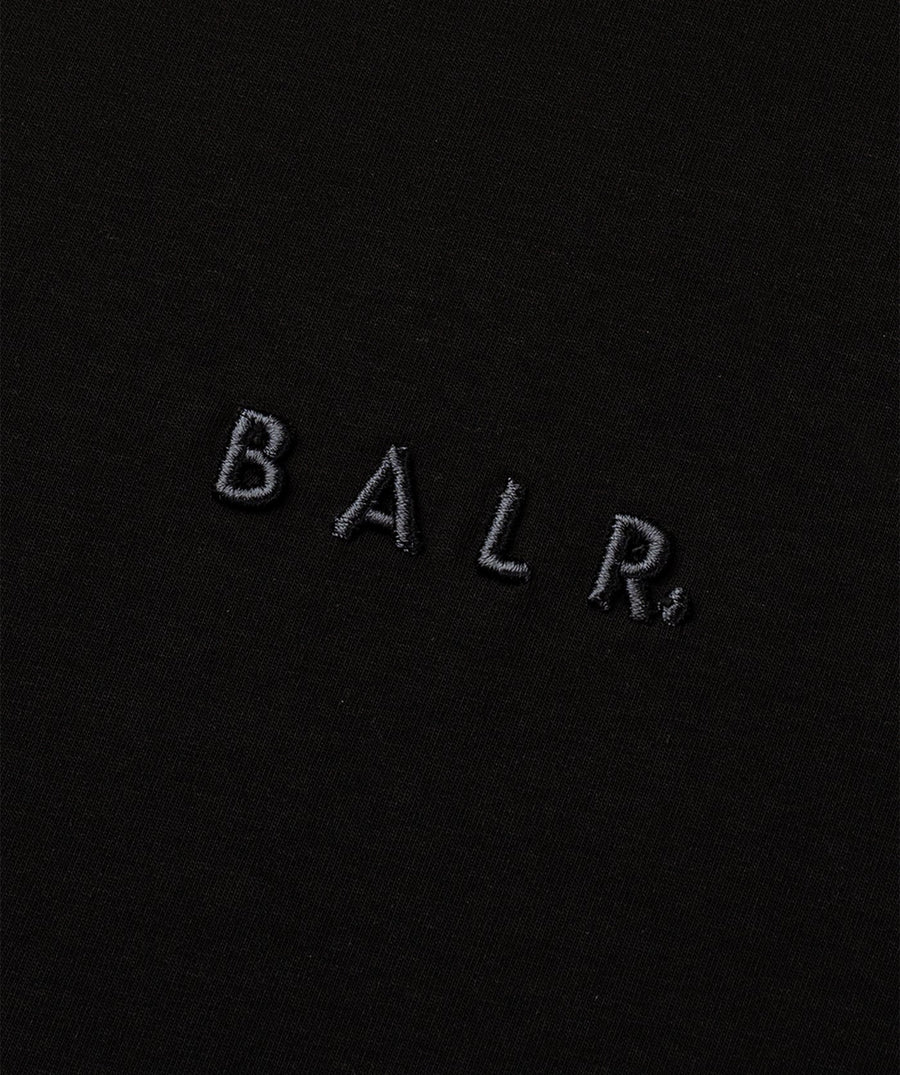 BALR Logo Slim T-Shirt B1112.1280 – a sleek, slim-fit T-shirt crafted from premium cotton, featuring a bold BALR logo on the chest. Designed for comfort and style, perfect for casual and streetwear looks.