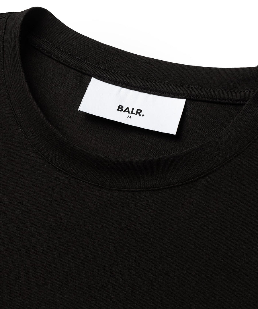 BALR Logo Slim T-Shirt B1112.1280 – a sleek, slim-fit T-shirt crafted from premium cotton, featuring a bold BALR logo on the chest. Designed for comfort and style, perfect for casual and streetwear looks.